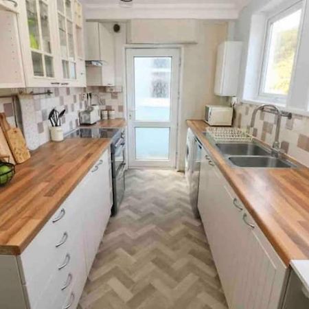 Afan House Villa Pontrhydyfen ภายนอก รูปภาพ